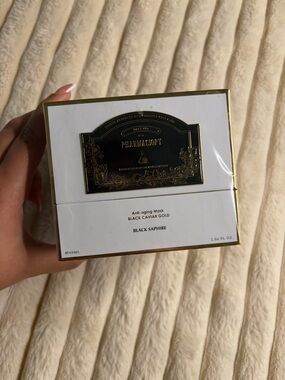 Pharmaciopy Black Caviar Gold Anti Aging Mask Black Sapphire 60ml NEW